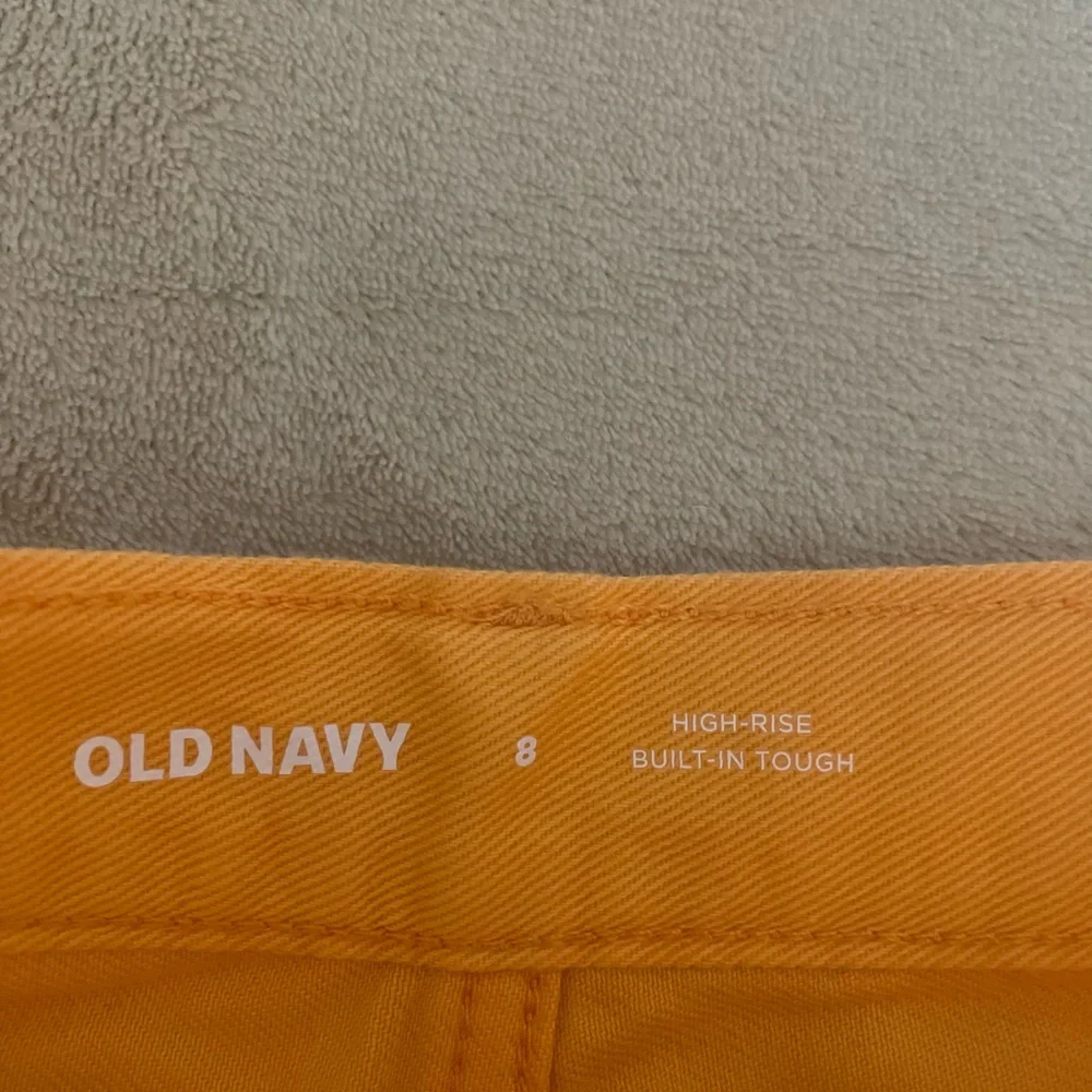 Old Navy High Rise Girls Denim Shorts - Size 8 - Picture 6 of 9